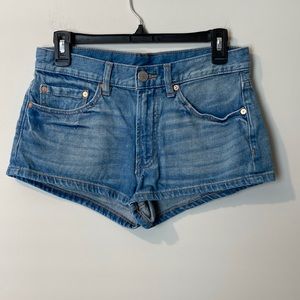 BDG 26W Essential Short Mid Rise